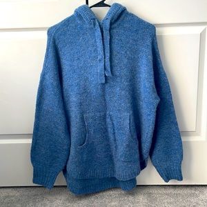 Maxwell sweater - size medium